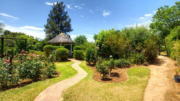 3 638 m² Land