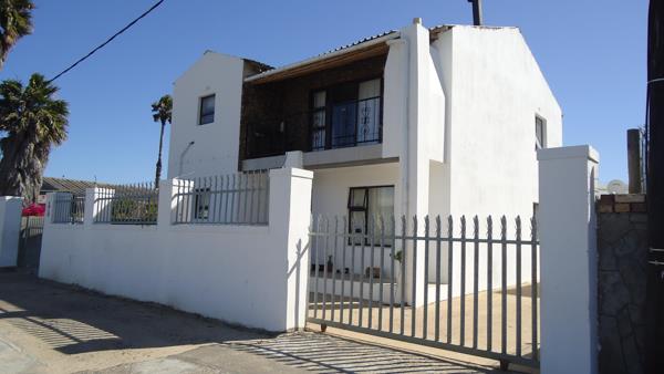10 Bedroom House