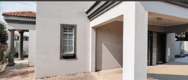 2 Bedroom Duplex