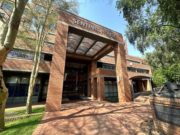 263  m² Commercial space