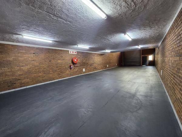 355  m² Industrial space