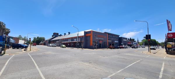 180  m² Retail Space