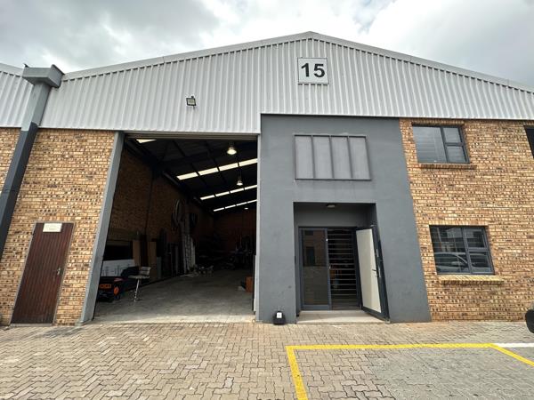 338.9  m² Industrial space