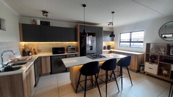 3 Bedroom Apartment