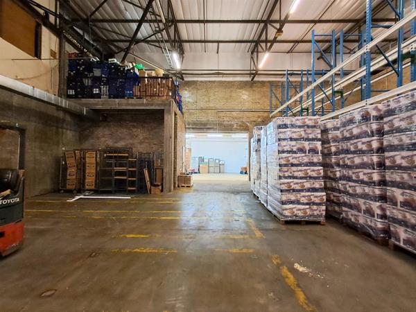 2 688  m² Commercial space