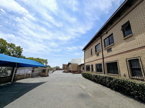 2 842  m² Industrial space