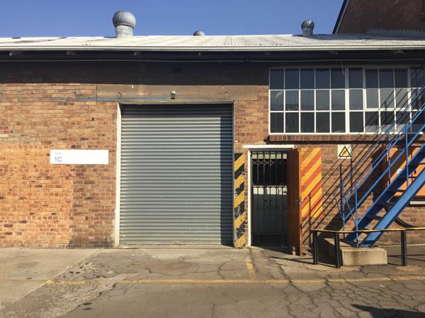 96  m² Industrial space