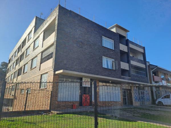 1 600 m² Commercial space