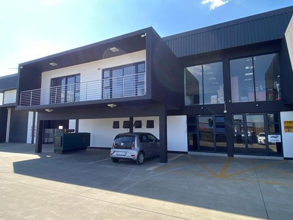 900  m² Industrial space