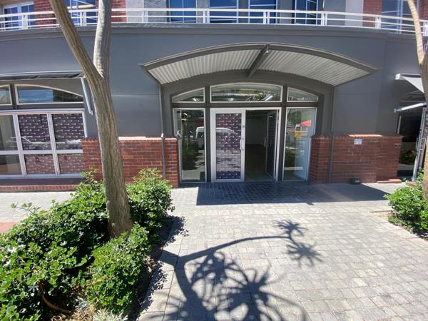 286  m² Retail Space