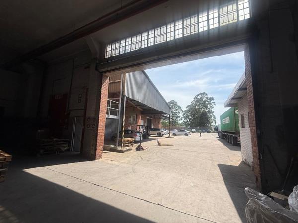 3 140 m² Industrial space