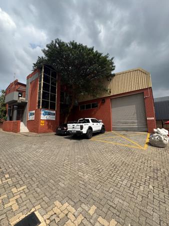 600  m² Commercial space