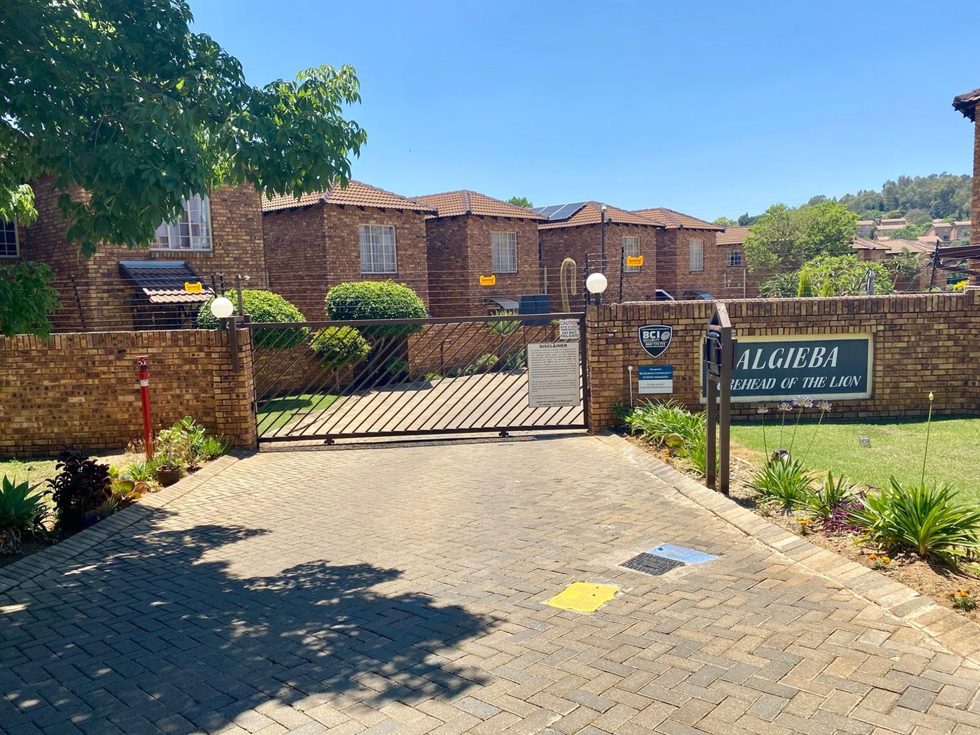 2 Bedroom Apartment in Wilgeheuwel