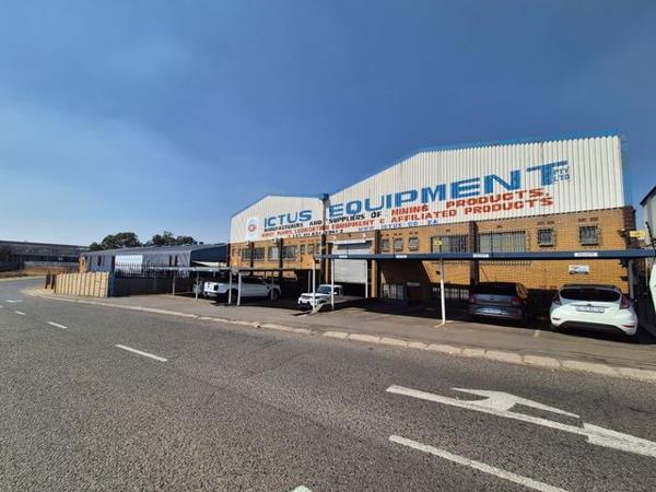 1 850  m² Industrial space