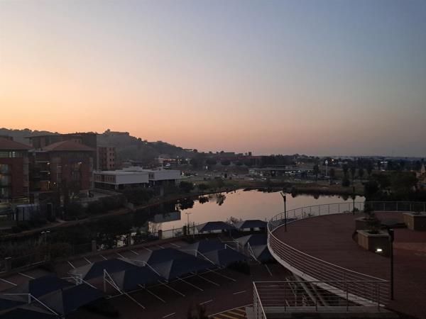 5 525  m² Office Space