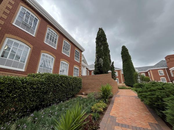 115  m² Commercial space