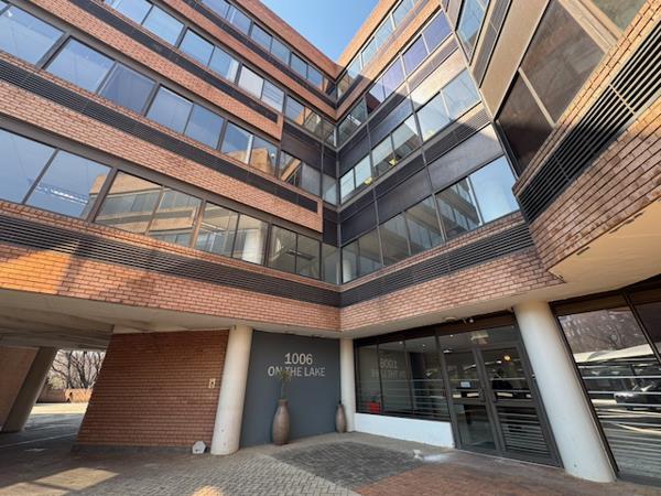 6 716  m² Office Space