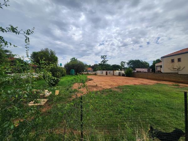 1 548 m² Land