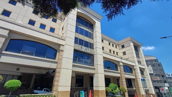 1 356  m² Office Space