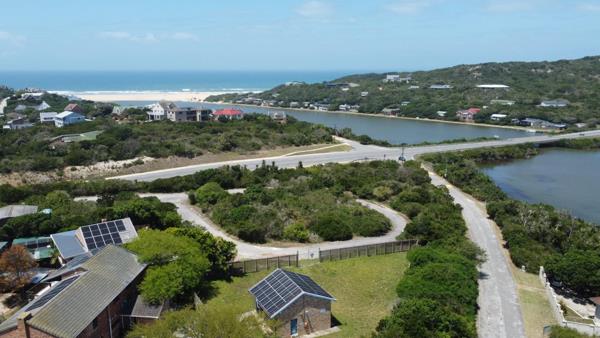 1 190 m² Land