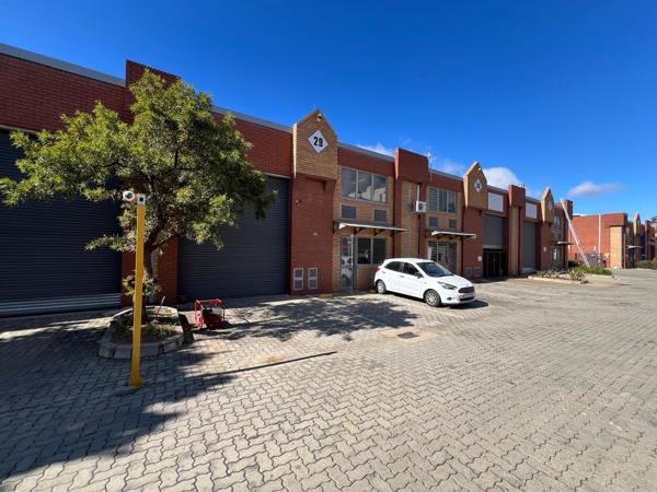 332  m² Industrial space