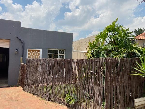 1 Bedroom Garden Cottage