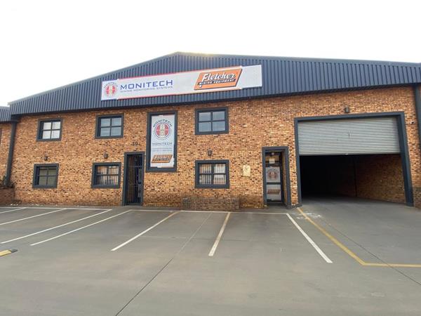 630  m² Industrial space