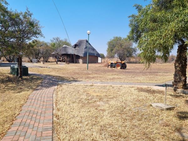 80.5 ha Farm