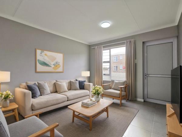 2 Bedroom Townhouse