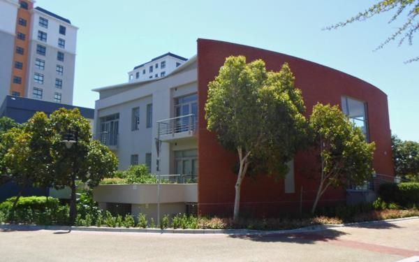 228  m² Office Space