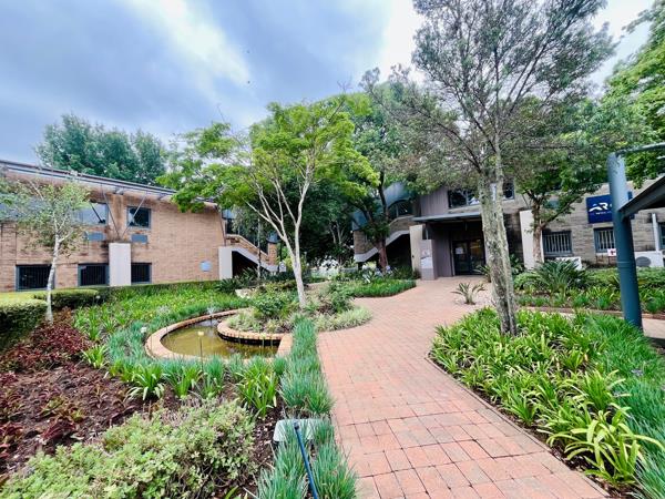 313.5  m² Commercial space