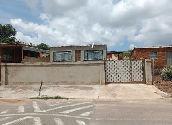 2 Bedroom House