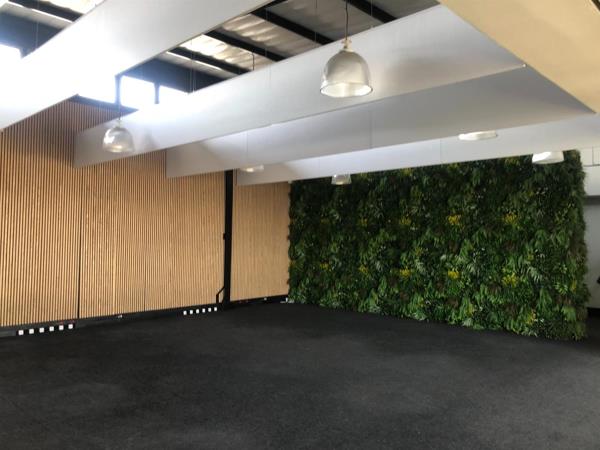 249  m² Office Space