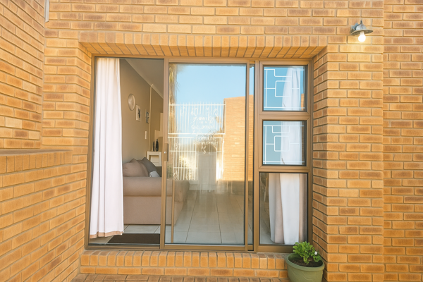 1 Bedroom Garden Cottage