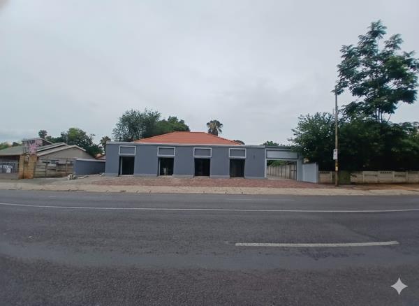 62  m² Commercial space