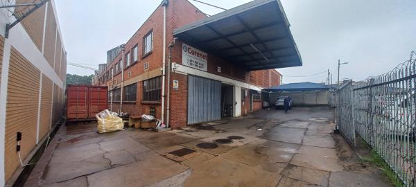 1 580 m² Industrial space