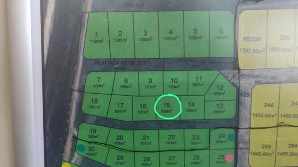 698 m² Land