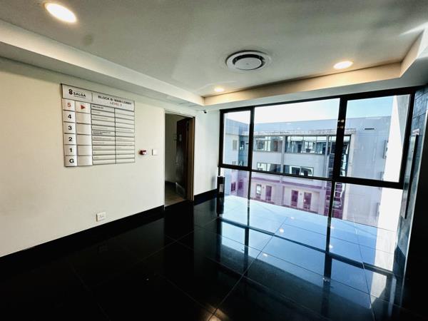 7 500  m² Office Space