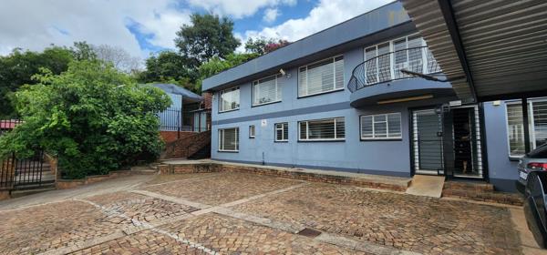 431  m² Office Space