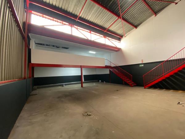 243  m² Industrial space