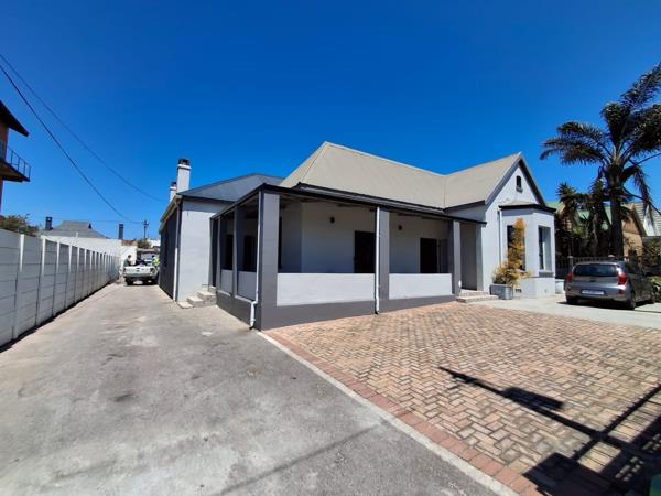 100  m² Office Space