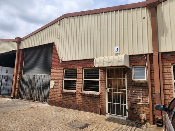 285  m² Industrial space