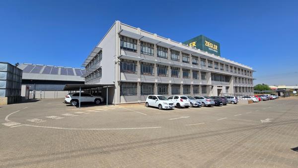 4 501  m² Industrial space