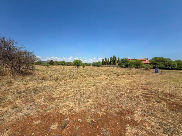 1 270 m² Land