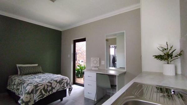 1 Bedroom Garden Cottage