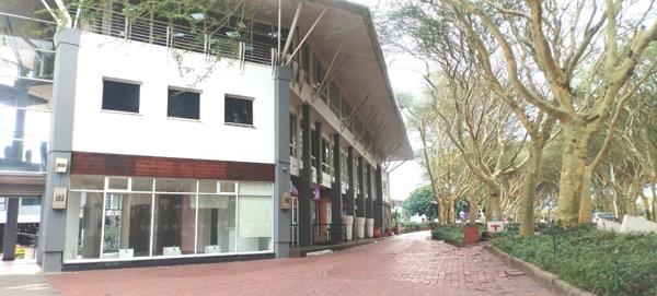 192  m² Retail Space