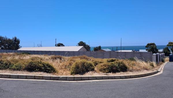 267 m² Land