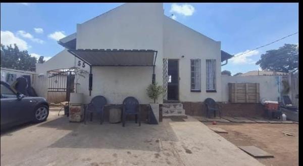 2 Bedroom House