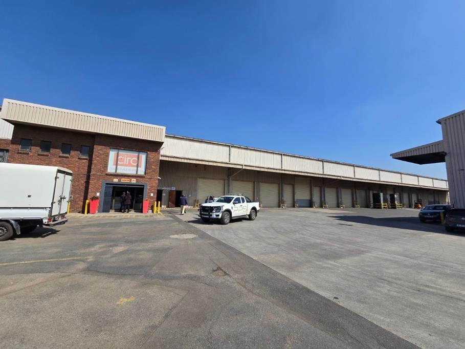 5 994 m² Industrial space