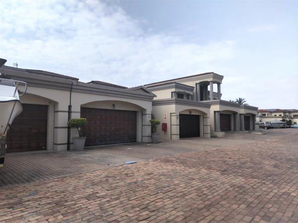 4 Bedroom Townhouse